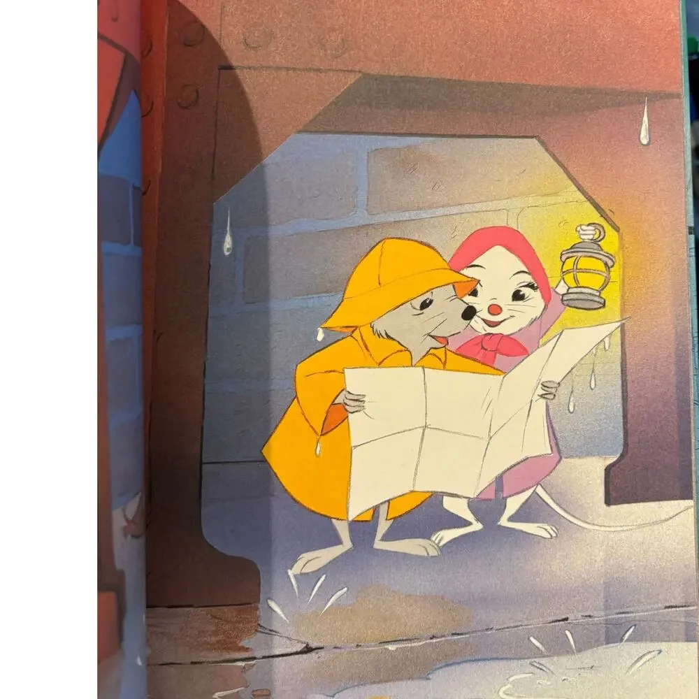 Vintage 1989 Walt Disney Classics, The Rescuers Book, HC